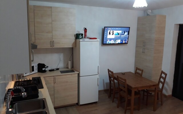 Parvis de Saint Gilles Apartments (Peymans)