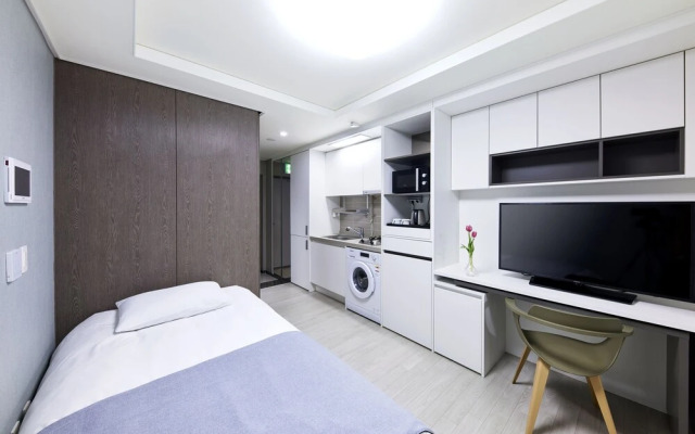 Bridge residence hotel