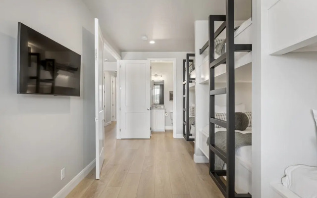 Mermaid Lagoon 4 Bedroom Townhouse