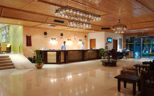 Falcon Naama Star Hotel