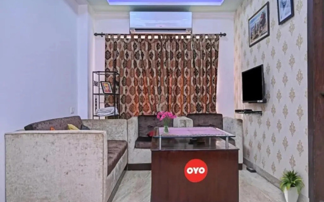 OYO Flagship 70187 Happy Stay