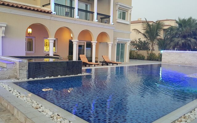 Luxury 750m2 resort - The Blue Villa