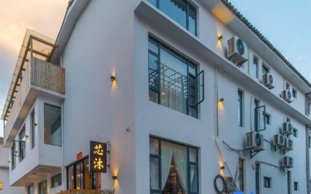 Dali Gucheng Xinmu Homestay