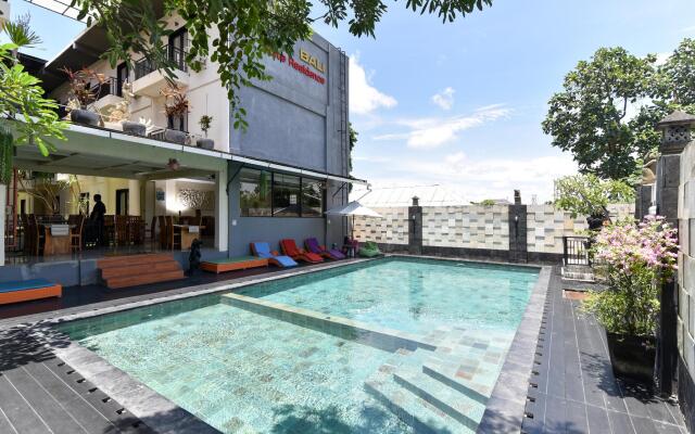 RedDoorz Plus near Mall Bali Galeria 2