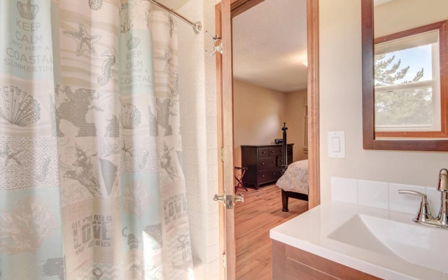 Manzanita Jewel MCA 619