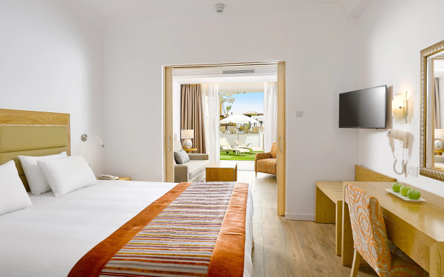 Olympic Lagoon Resort – Ayia Napa