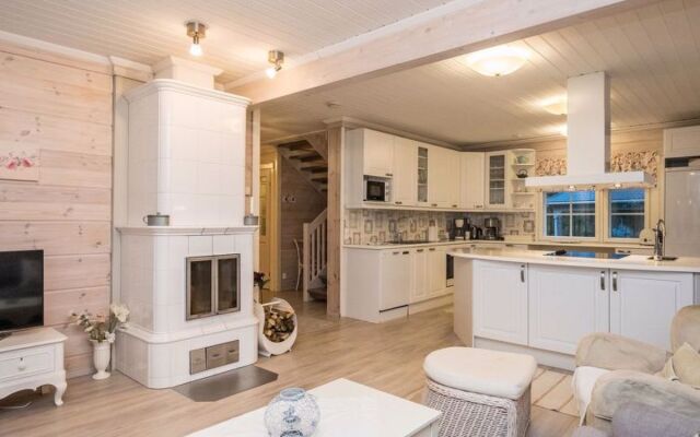 House  Punkaharju 43089
