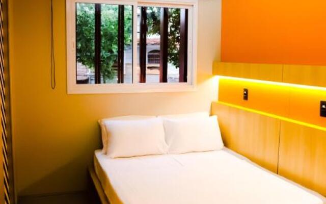 Artsy Vitoria Hostel