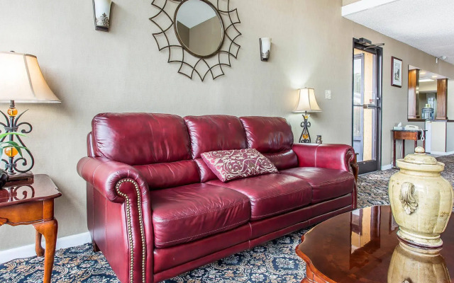 Quality Inn Greenville near University