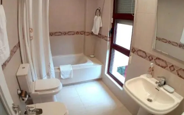 Somo Surfskate hostel