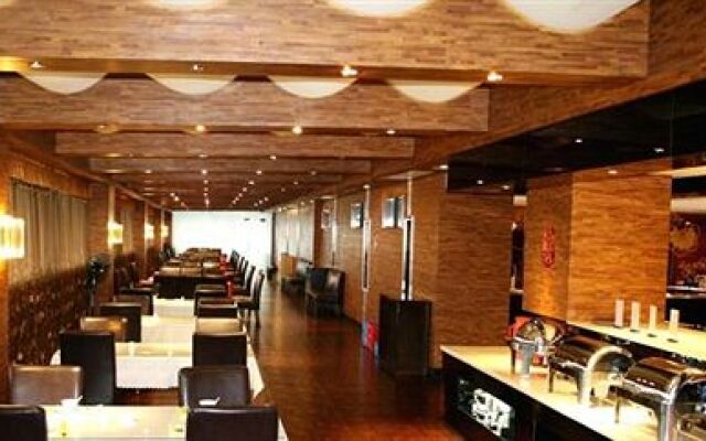 Hait Business Hotel - Hefei