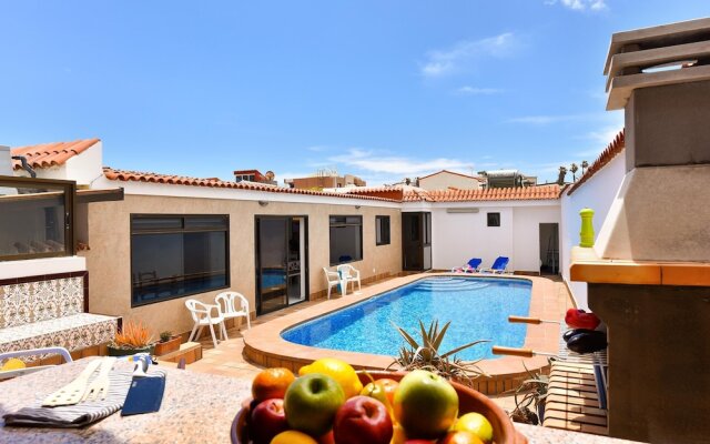 Casa La Marina Playa del Hombre NR With Pool