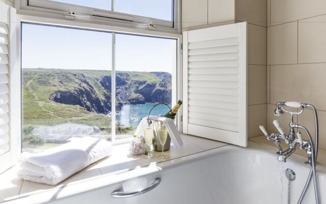 Mullion Cove Hotel & Spa
