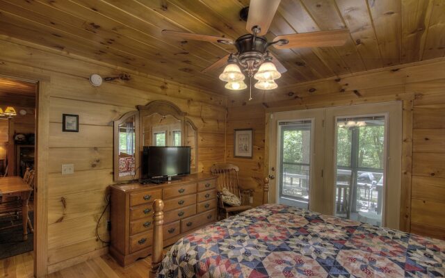 Living Waters 376 - Three Bedroom Cabin