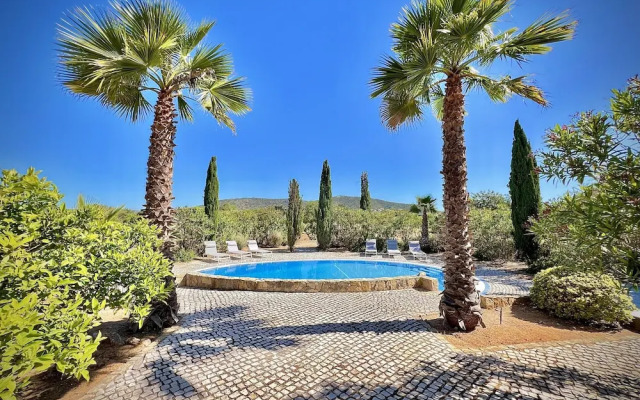 Quarteira Premium Villa by Homing