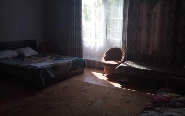 Гостиничный дворик МК