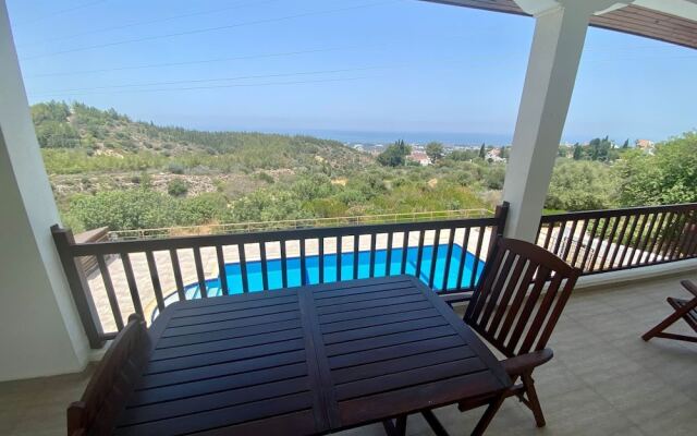 "villa She Ruz "