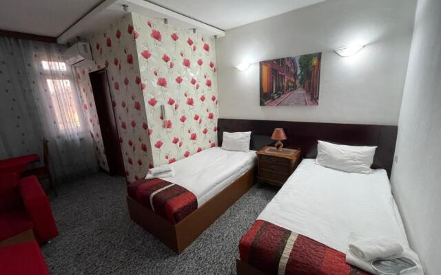 No Problem Hotel at Glinka Street