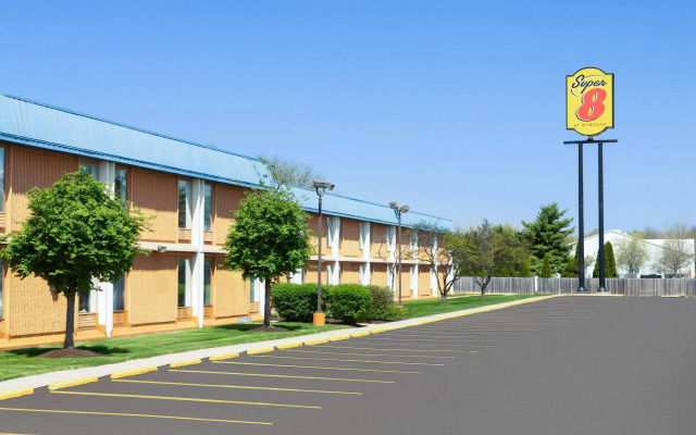 Super 8 by Wyndham Columbus