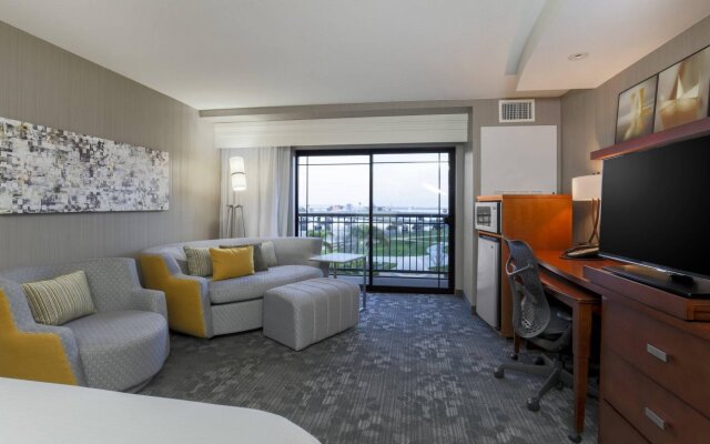 Courtyard by Marriott San Diego Airport/Liberty Station