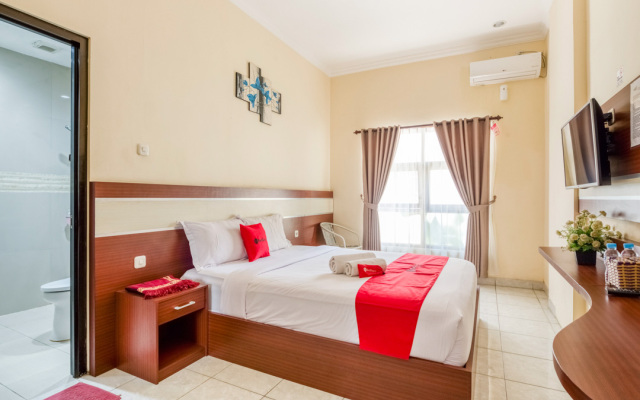 RedDoorz Syariah @ Jalan Simpang Gajayana