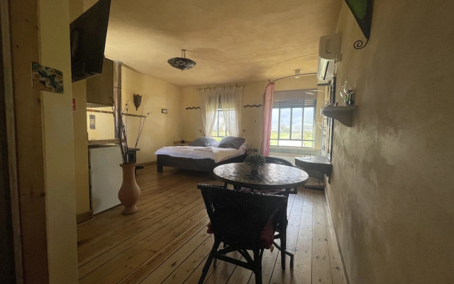 Gross nofesh and spa in Beit Hilel
