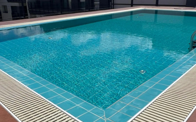 Romantic Deluxe Studio In The City's Epicentrum