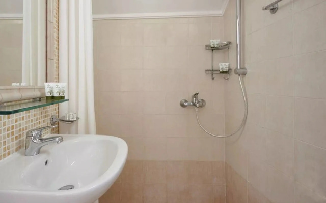 Anassa Mare Villas and Residences