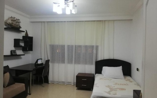 3 bedrooms, 2 bath apartment in Delta Sharm Resort