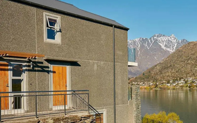 Alpine Village Apartments