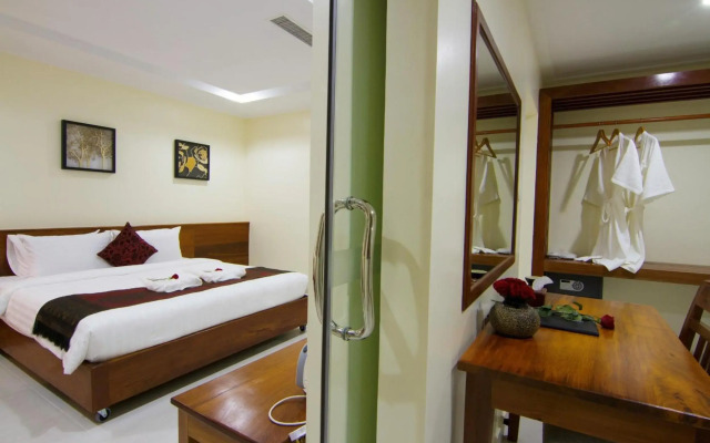Rose Emerald Hotel