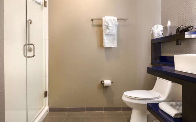 GLō Hotel Asheville-Blue Ridge Parkway