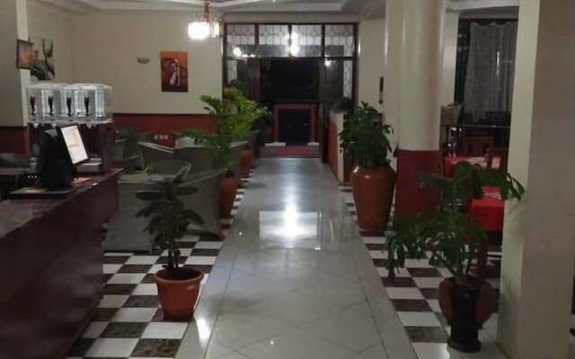 Newstead Hotel