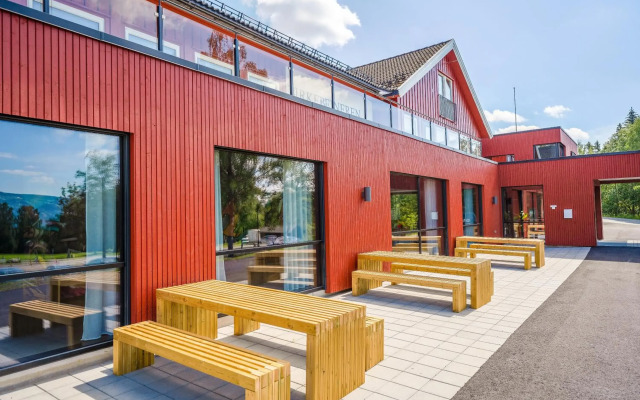 Birkebeineren Hotel & Apartments