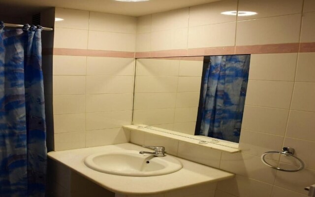 Diros Hotel