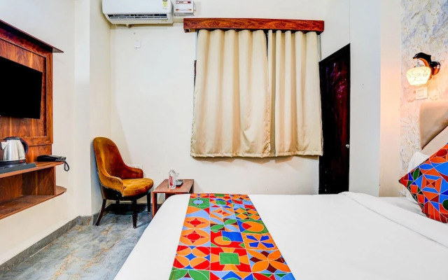 Fabhotel Dream Palace I