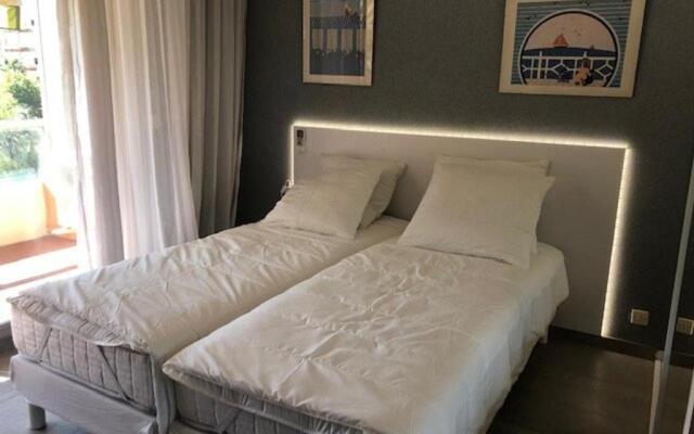 Appartement Le Lavandou, 2 pièces, 4 personnes - FR-1-308-123