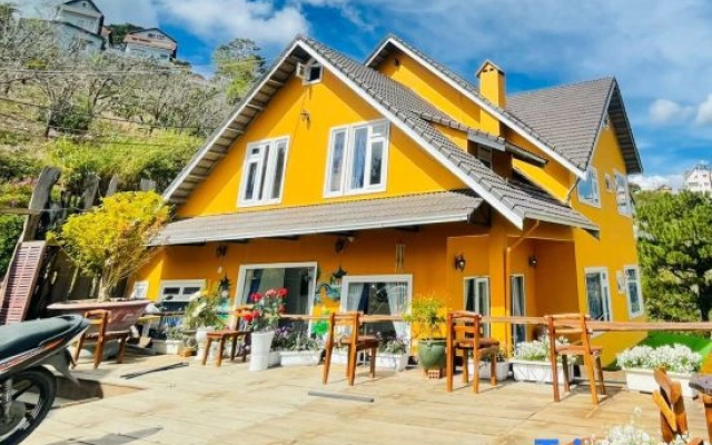 Michelia Valley Hotel