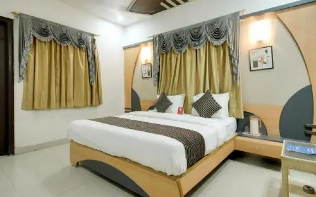Hotel Dwarka Residency