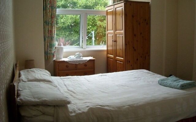 George Guest House
