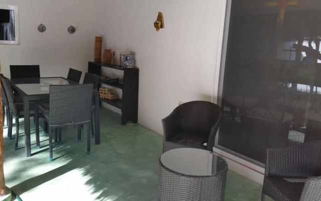 Pura Vida Cancun