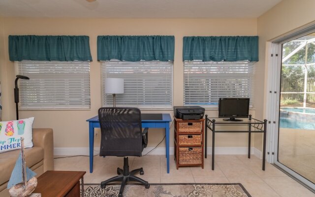 Sunny Days Bradenton Pool Home Minutes From Local Beaches 2 Bedroom Home by Redawning