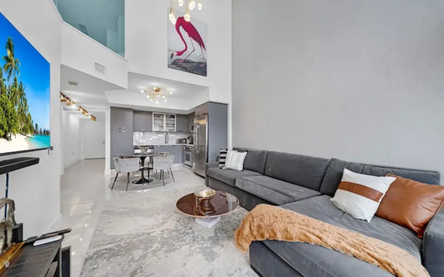 Sunbeam Plush 2 Story Loft