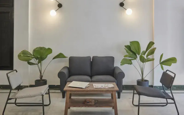 Poshtel VNS