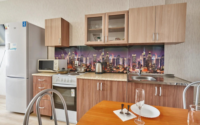 Apartments on Revolution Street, 48a