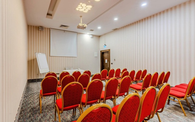 Ramada Plaza by Wyndham Izmir