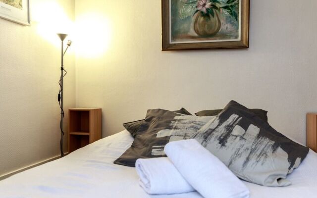 Montmartre Apartments - Degas