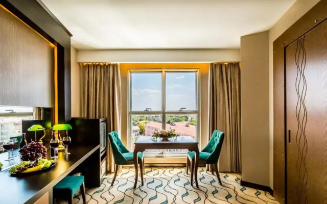 Lozengrad Hotel