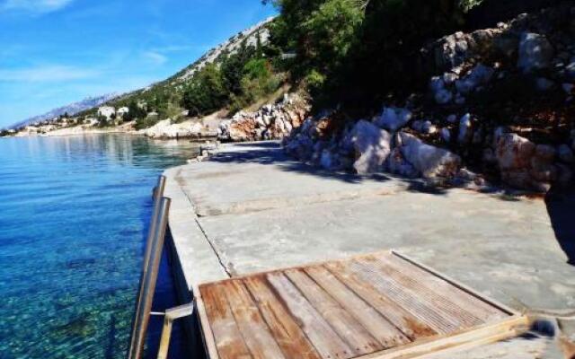Apartment In Baric Draga