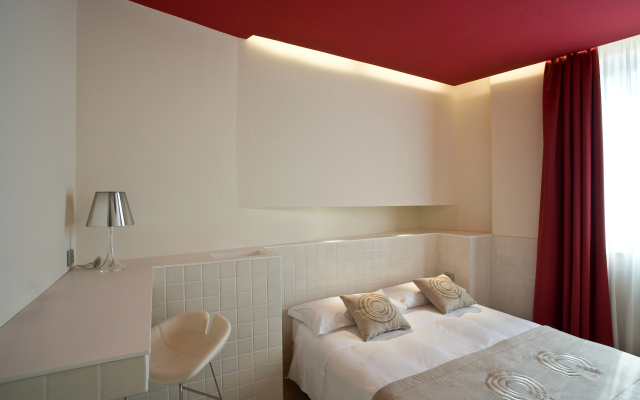 Eos Hotel